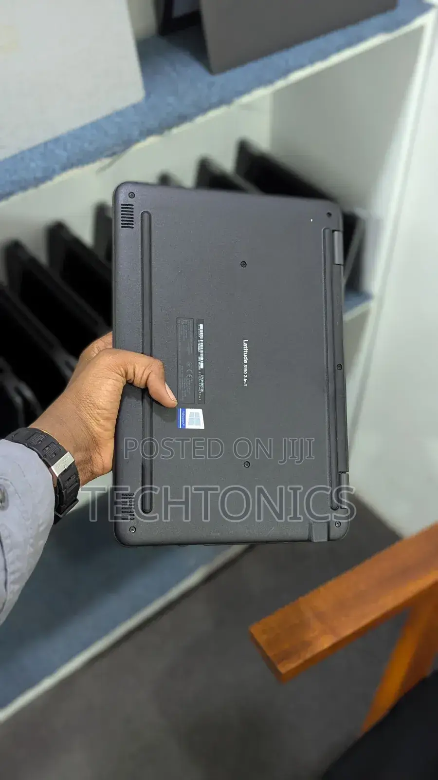 Laptop Dell Latitude 3189 4GB Intel SSD 128GB