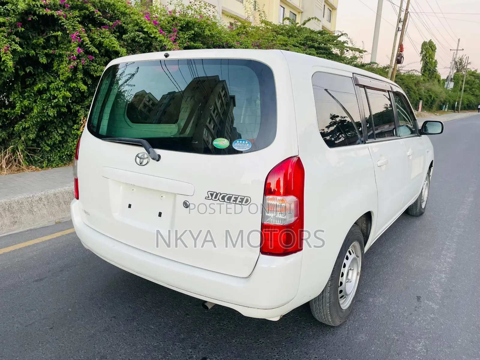 Toyota Succeed SV Premium 2016 White