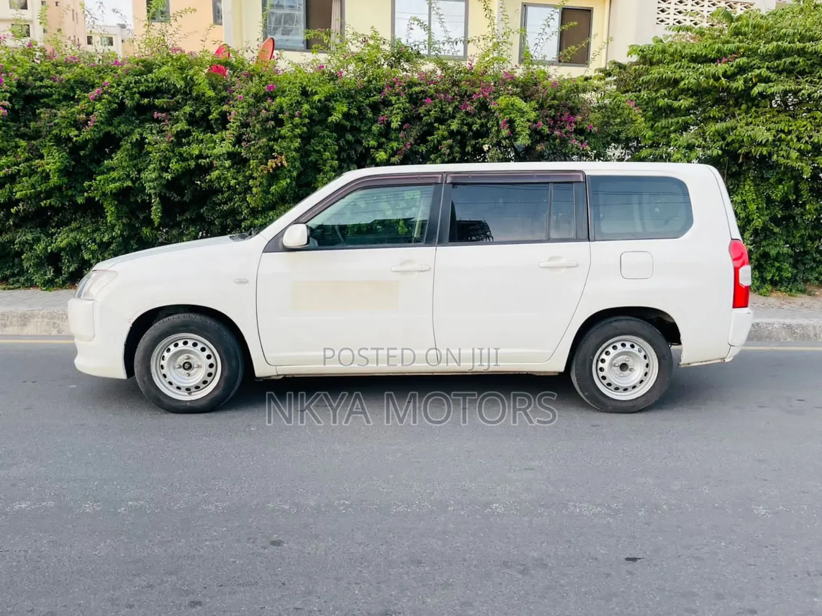 Toyota Succeed SV Premium 2016 White