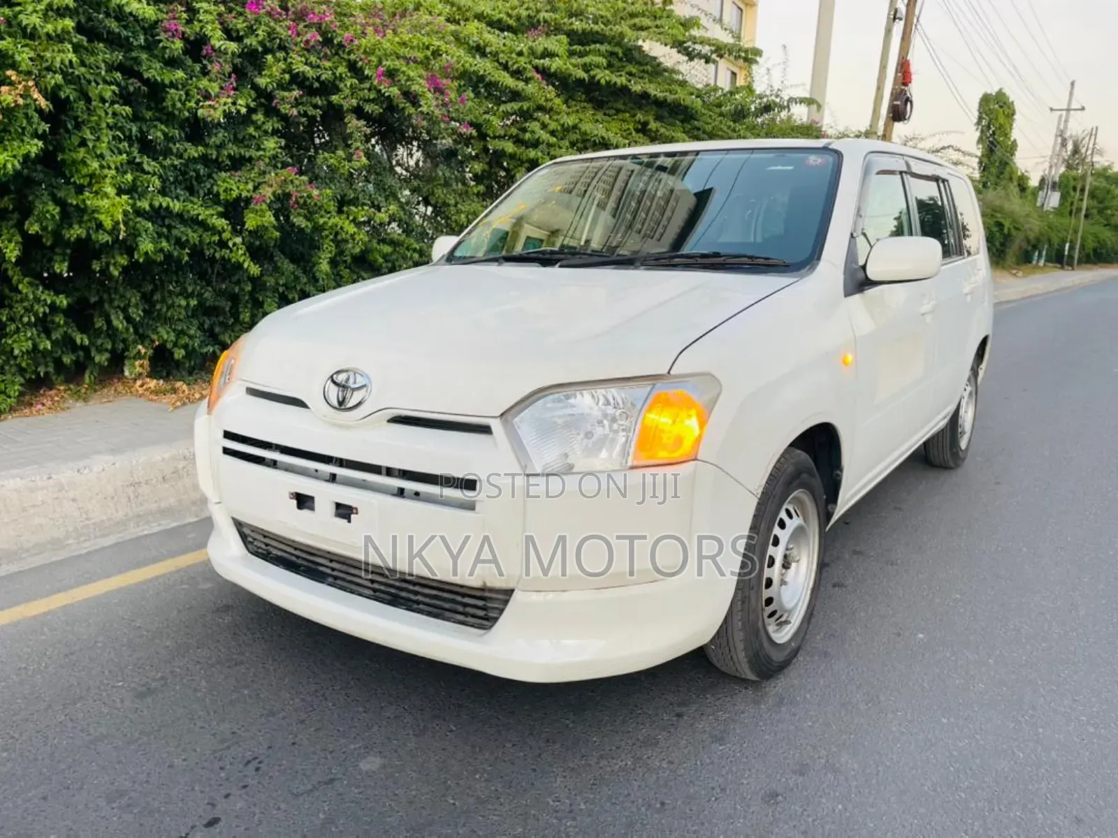 Toyota Succeed SV Premium 2016 White