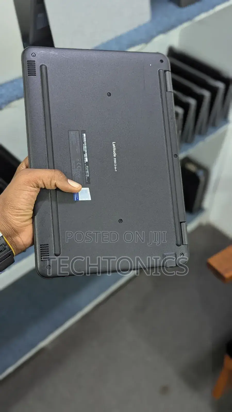 Laptop Dell Latitude 3189 4GB Intel SSD 128GB