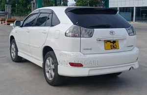 Toyota Harrier 2.4 2006 White