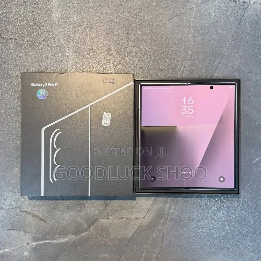 New Samsung Galaxy Z Fold7 256 GB Silver