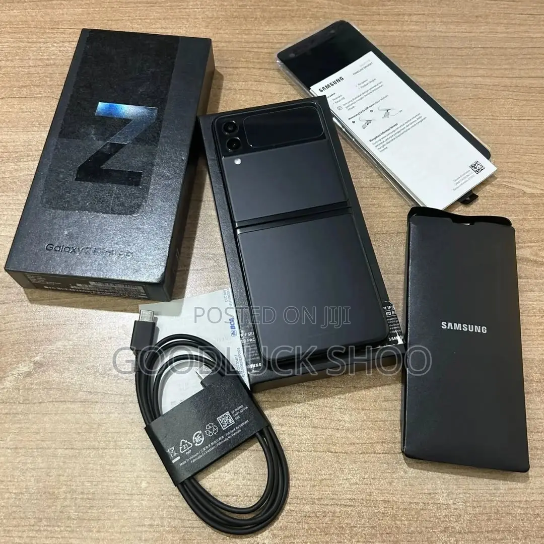New Samsung Galaxy Z Flip3 5G 256 GB
