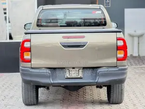 Toyota Hilux Revo Double Cab Deisel 2.4 RWD 2021 Gray