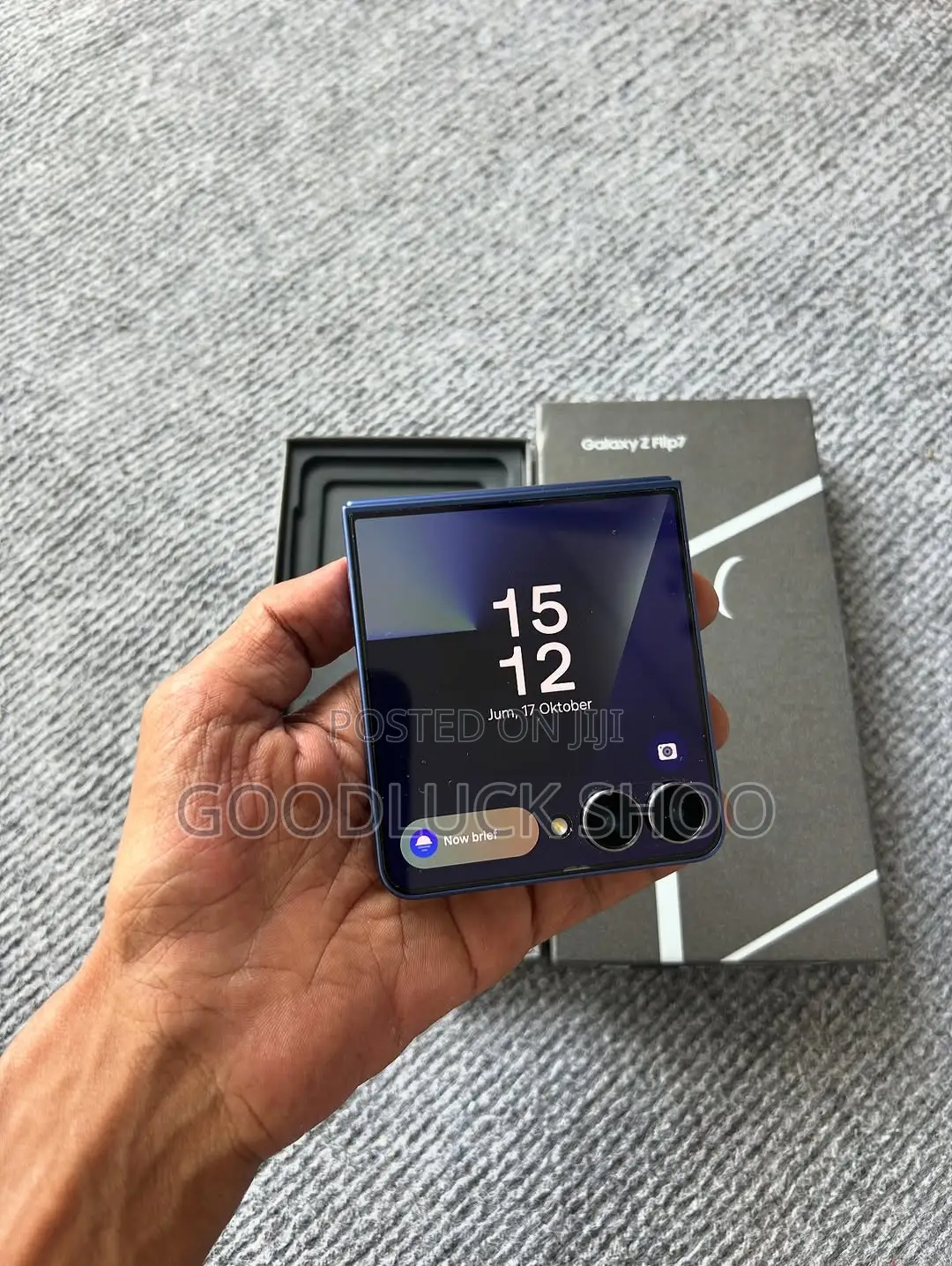 New Samsung Galaxy Z Flip7 256 GB Blue
