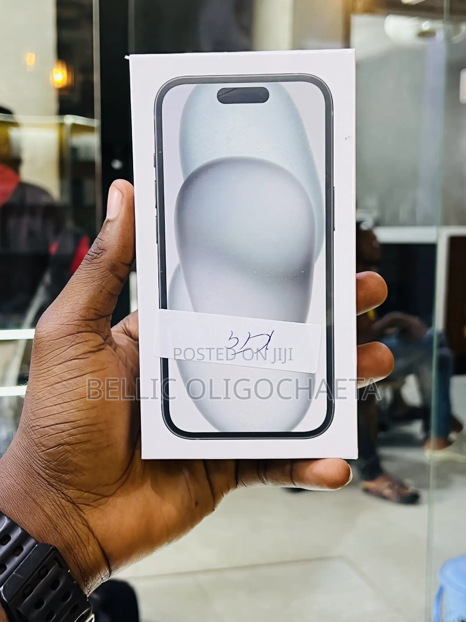 New Apple iPhone 15 128 GB Black