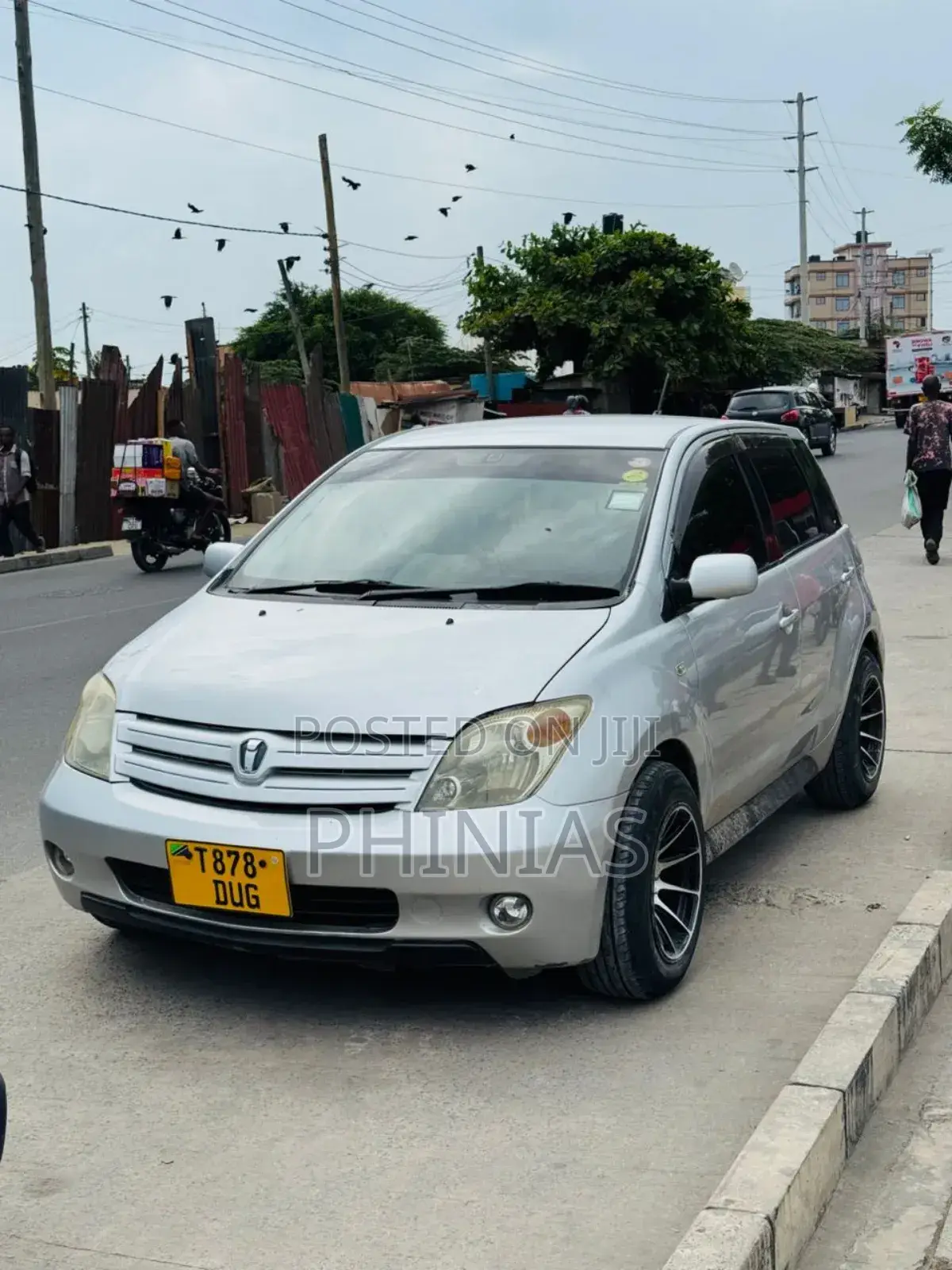 Toyota IST 2005 Silver