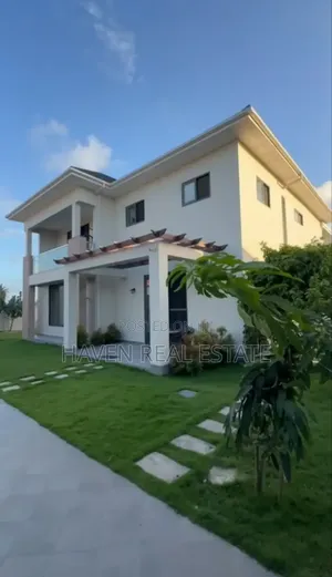 5bdrm House in Mbweni for sale