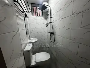 Furnished 2bdrm Apartment in Ada Estate for rent