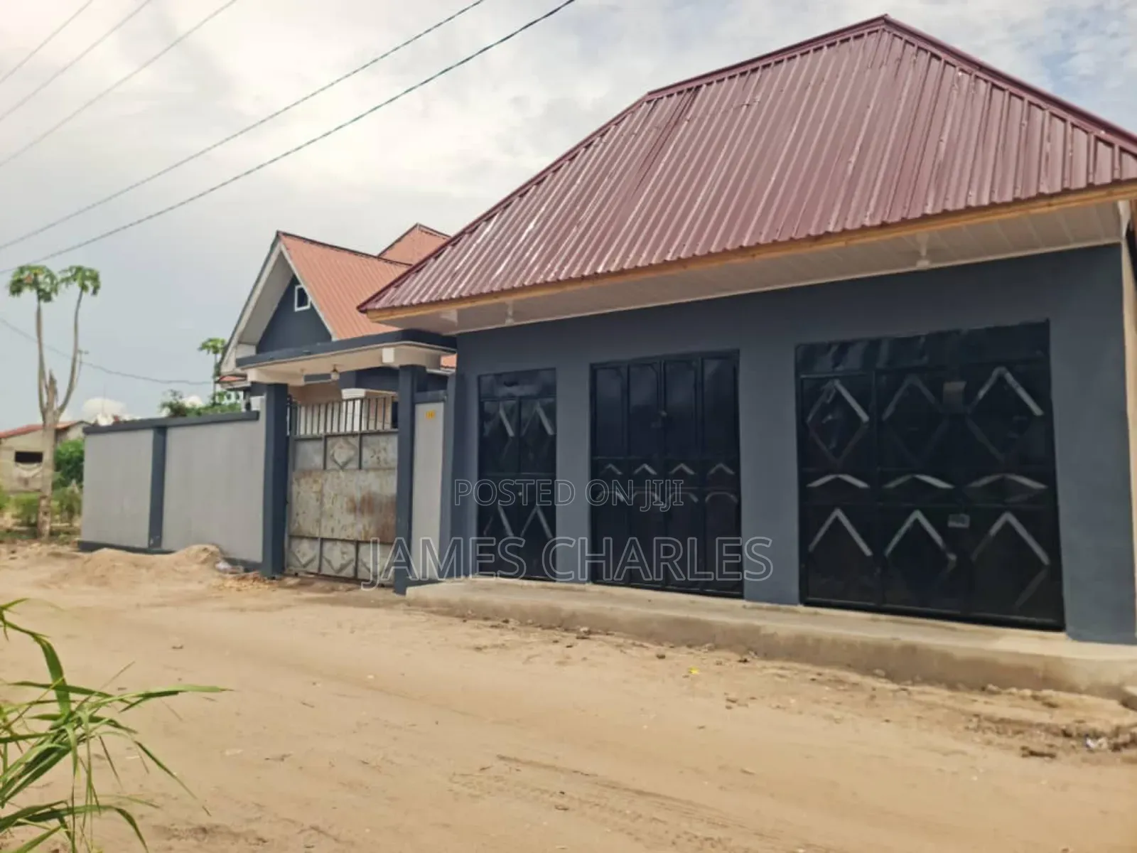 6bdrm House in Chamazi for sale