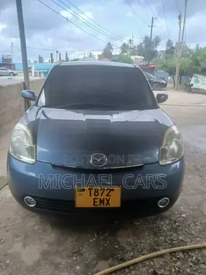 Mazda Verisa 2009 Gray
