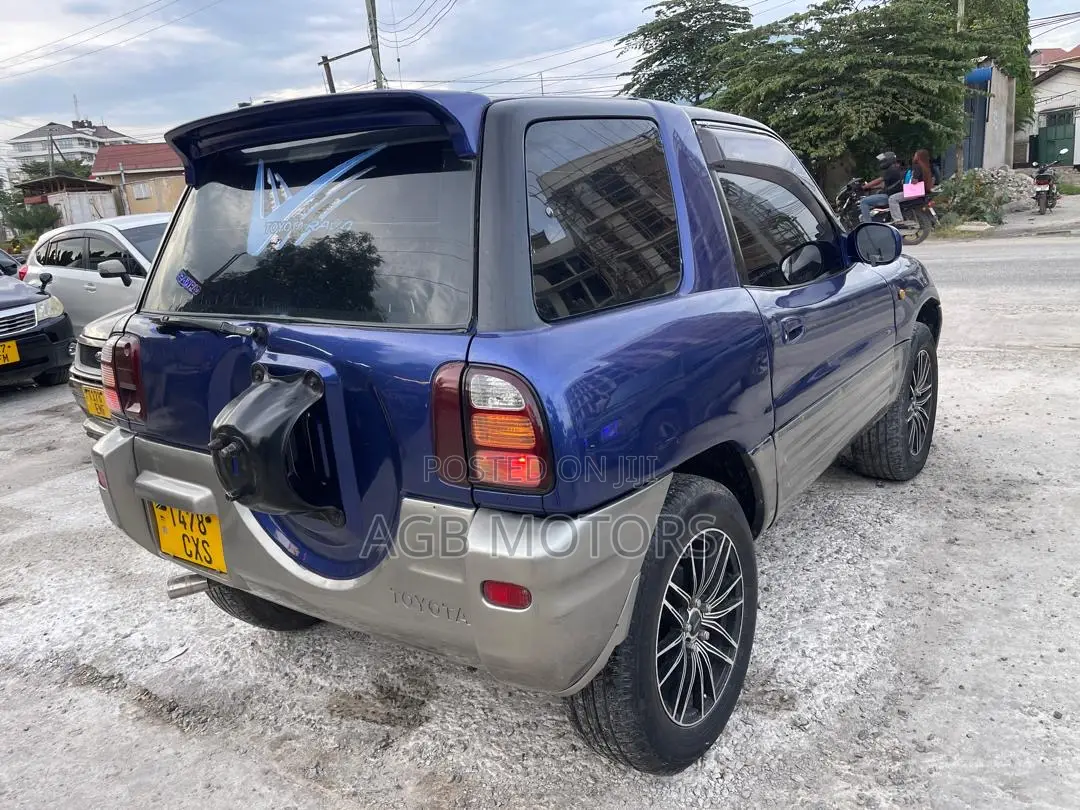 Toyota RAV4 Automatic 2000 Blue