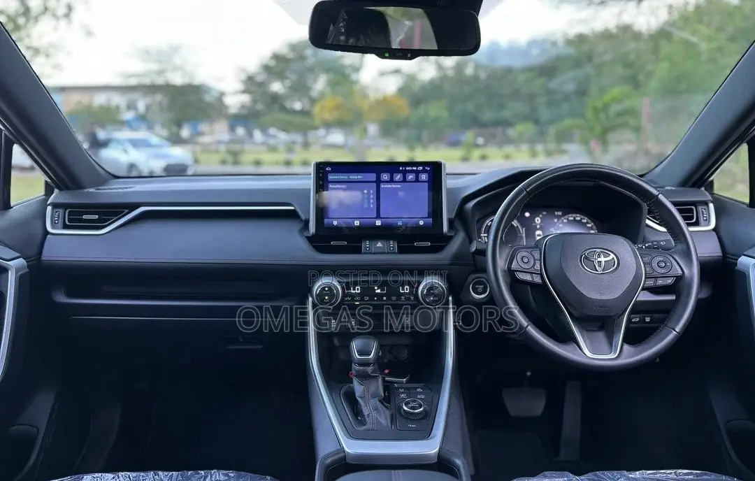 Toyota RAV4 Plug-In Hybrid 2025 Gray