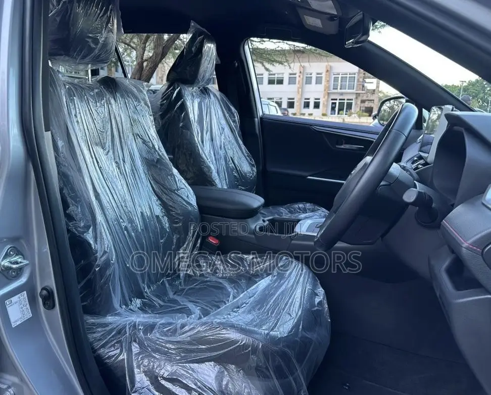 Toyota RAV4 Plug-In Hybrid 2025 Gray
