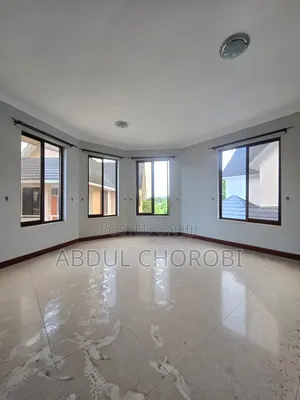 3bdrm Villa in Ada Estate for rent