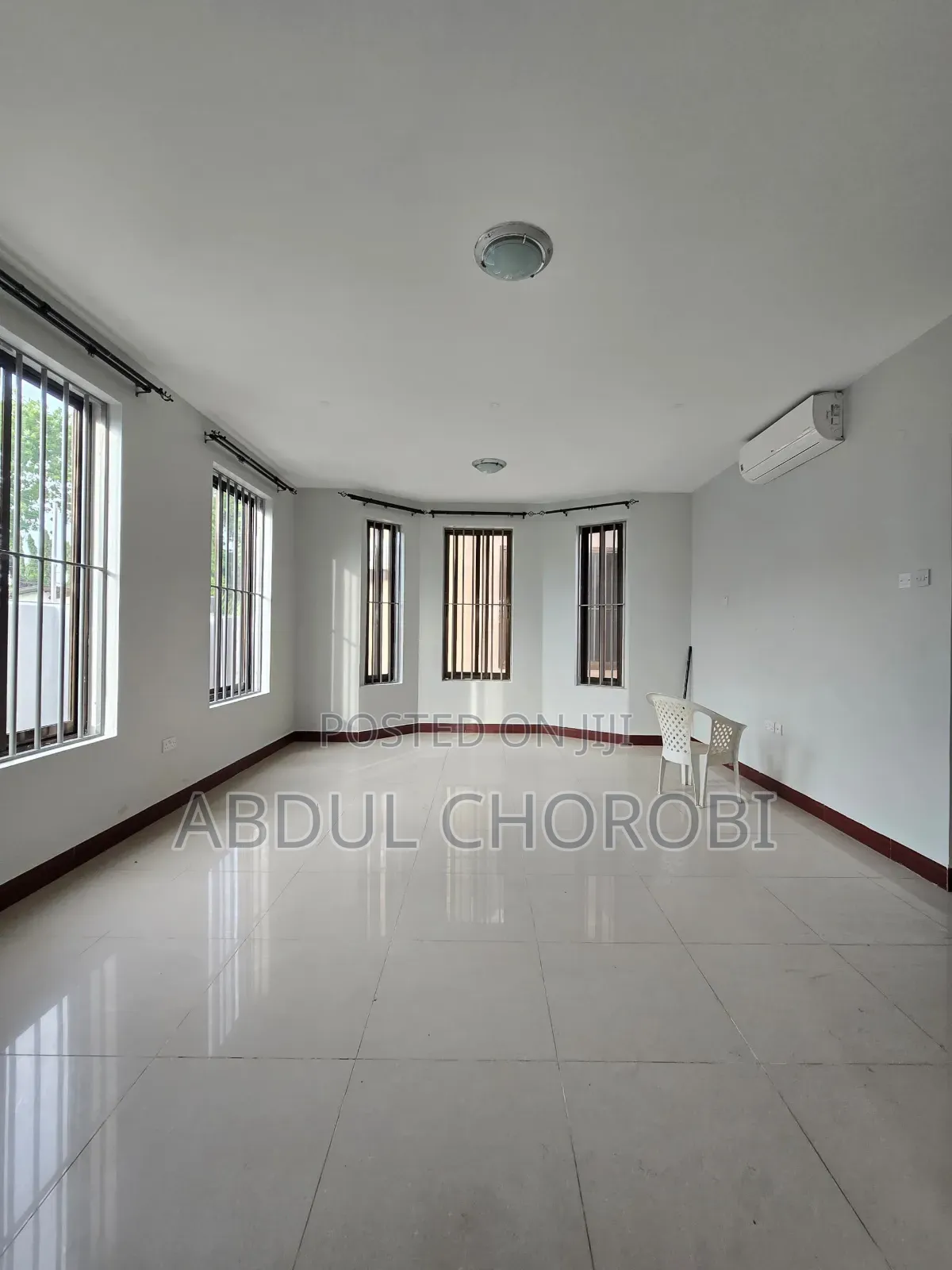3bdrm Villa in Ada Estate for rent
