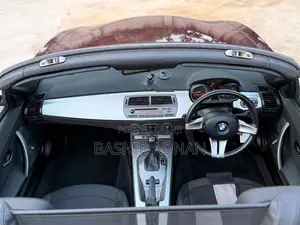 BMW Z4 Roadster 2.5i Automatic 2004 Burgundy