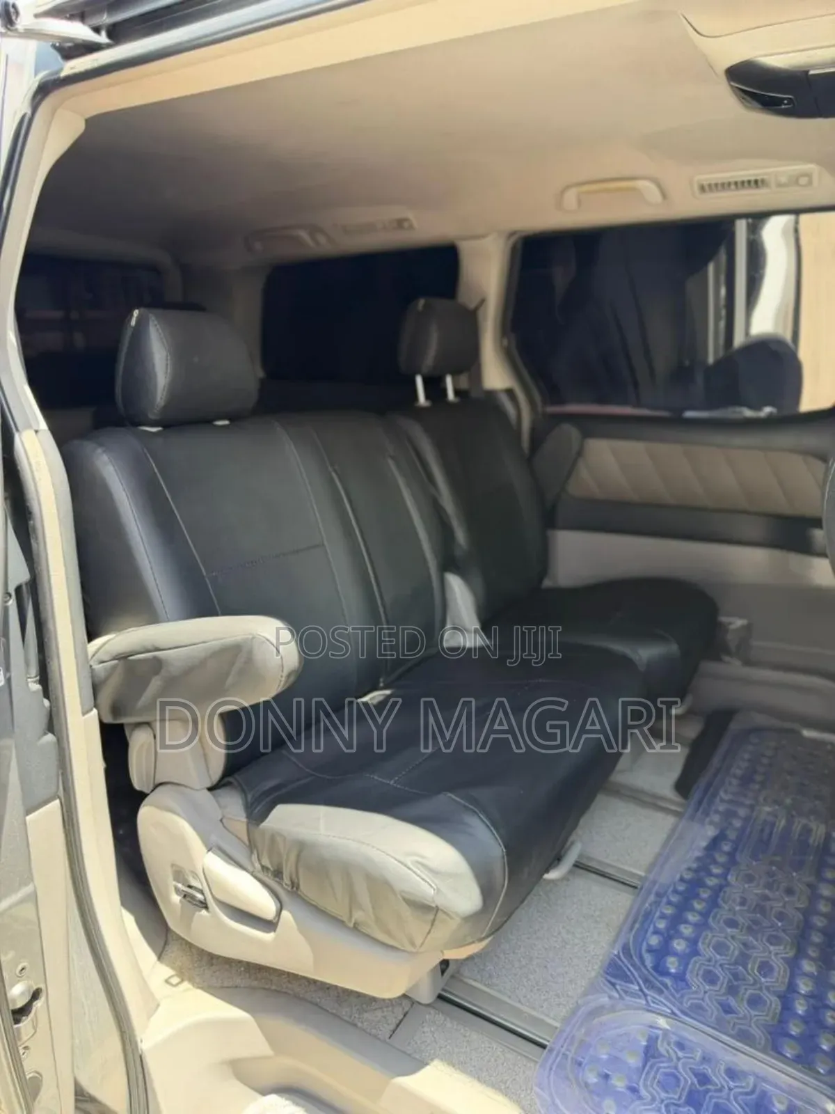 Toyota Alphard 2004 Gray