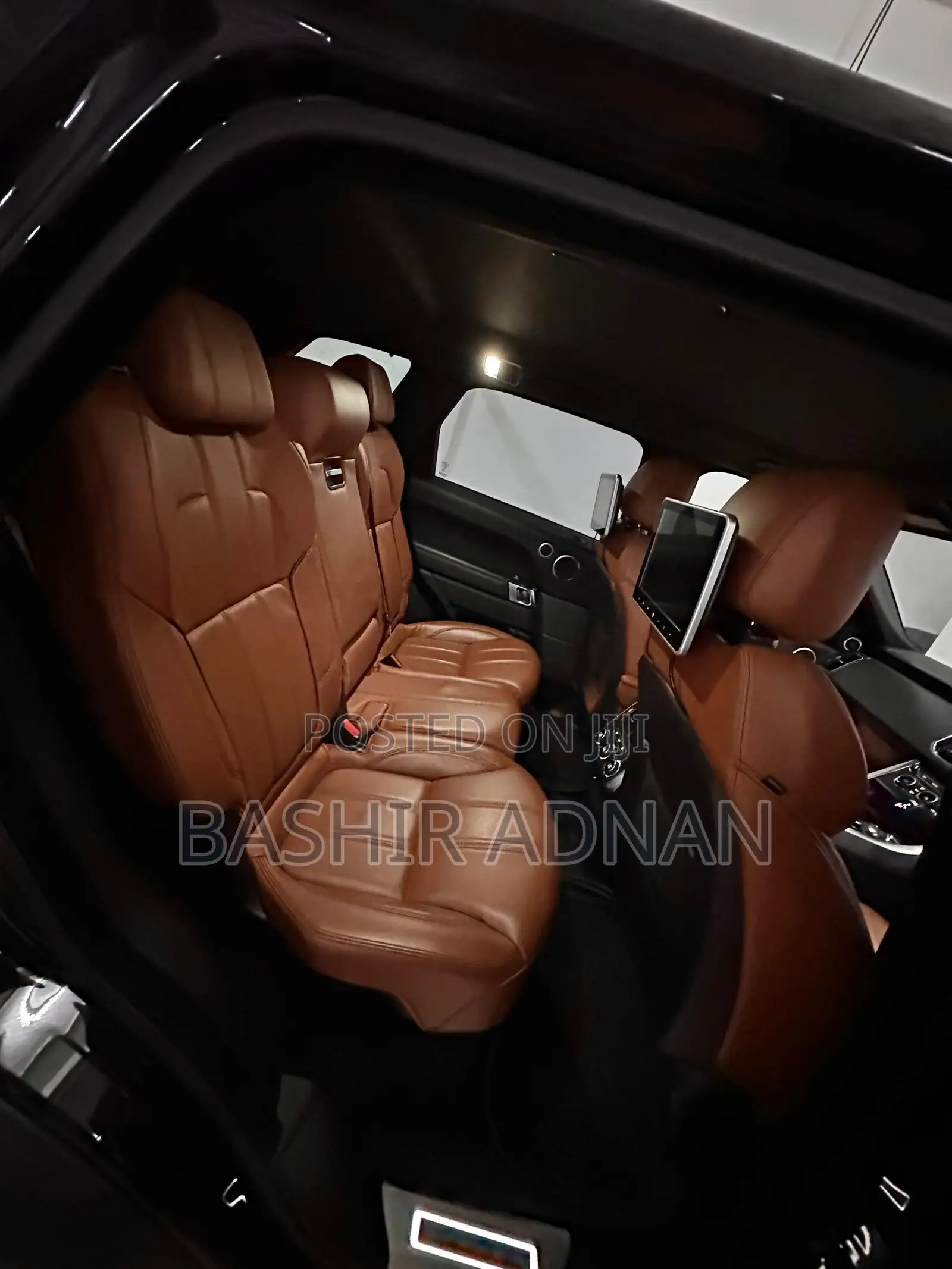 Land Rover Range Rover Sport HSE 4dr SUV 4WD (3.0L 6cyl S/C 8A) 2015 Black