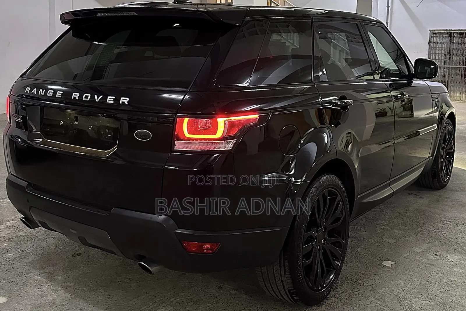Land Rover Range Rover Sport HSE 4dr SUV 4WD (3.0L 6cyl S/C 8A) 2015 Black