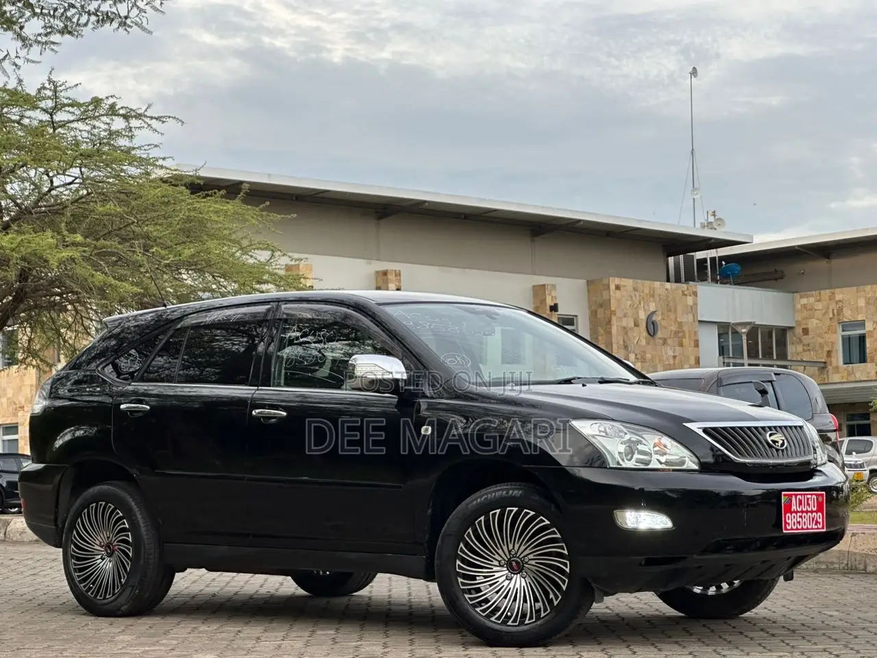 Toyota Harrier 2.4 2008 Black