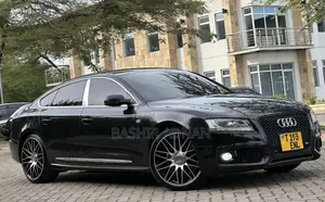 Audi A5 2.0T Premium Quattro 2010 Black