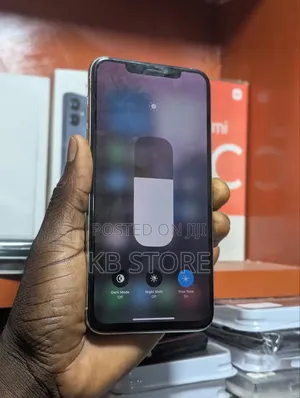 Apple iPhone XS Max 64 GB White