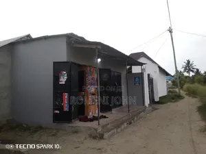 6bdrm House in Tanzania Daresalaam, Ilala for sale