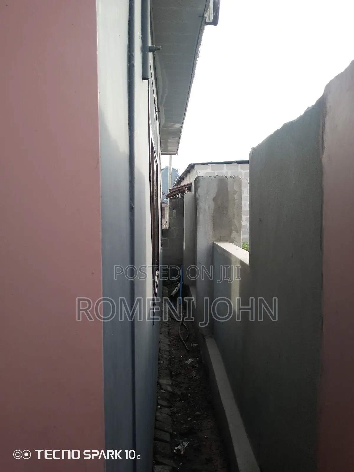 6bdrm House in Tanzania Daresalaam, Ilala for sale