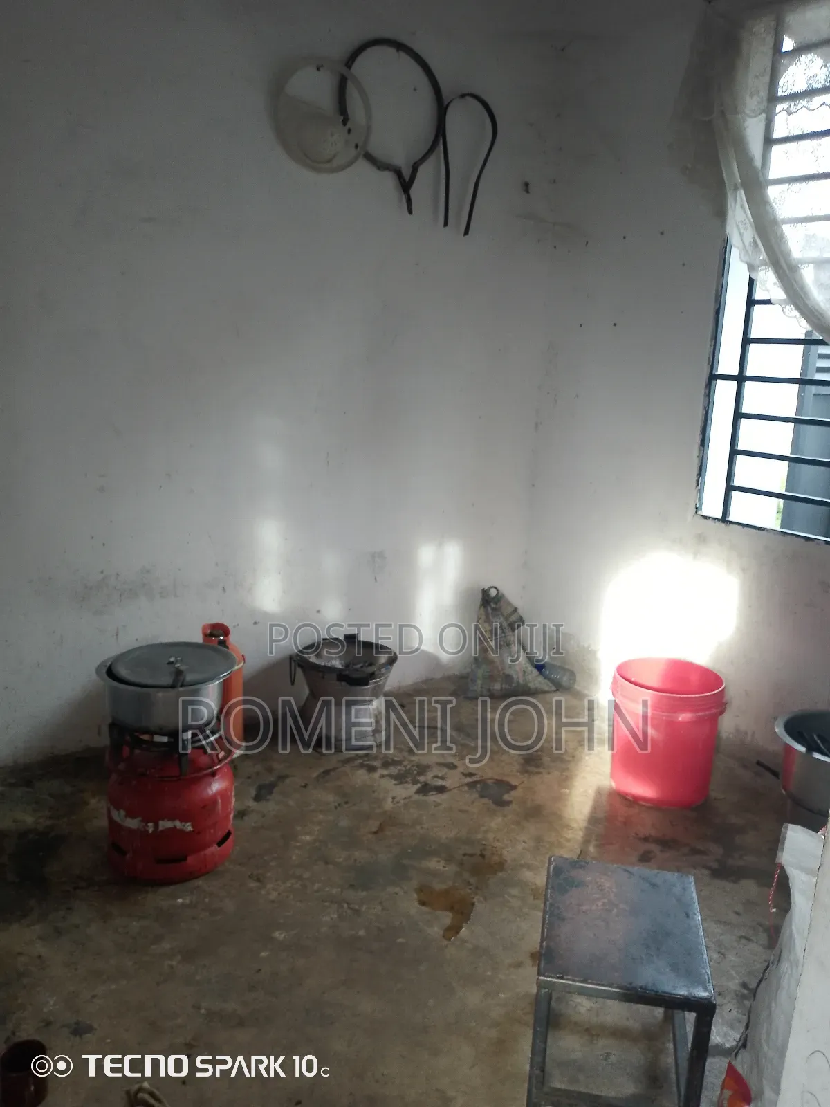 6bdrm House in Tanzania Daresalaam, Ilala for sale