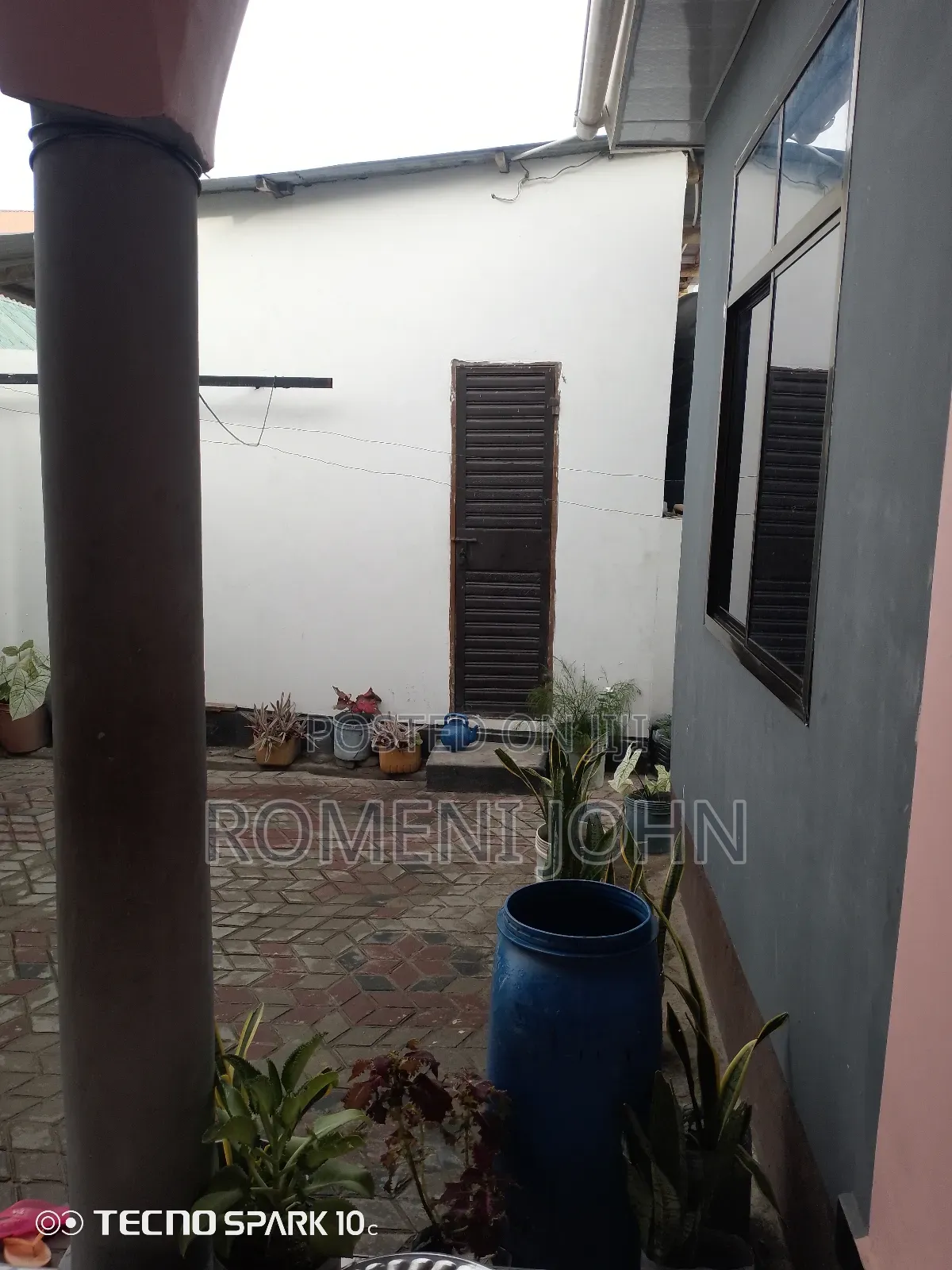 6bdrm House in Tanzania Daresalaam, Ilala for sale