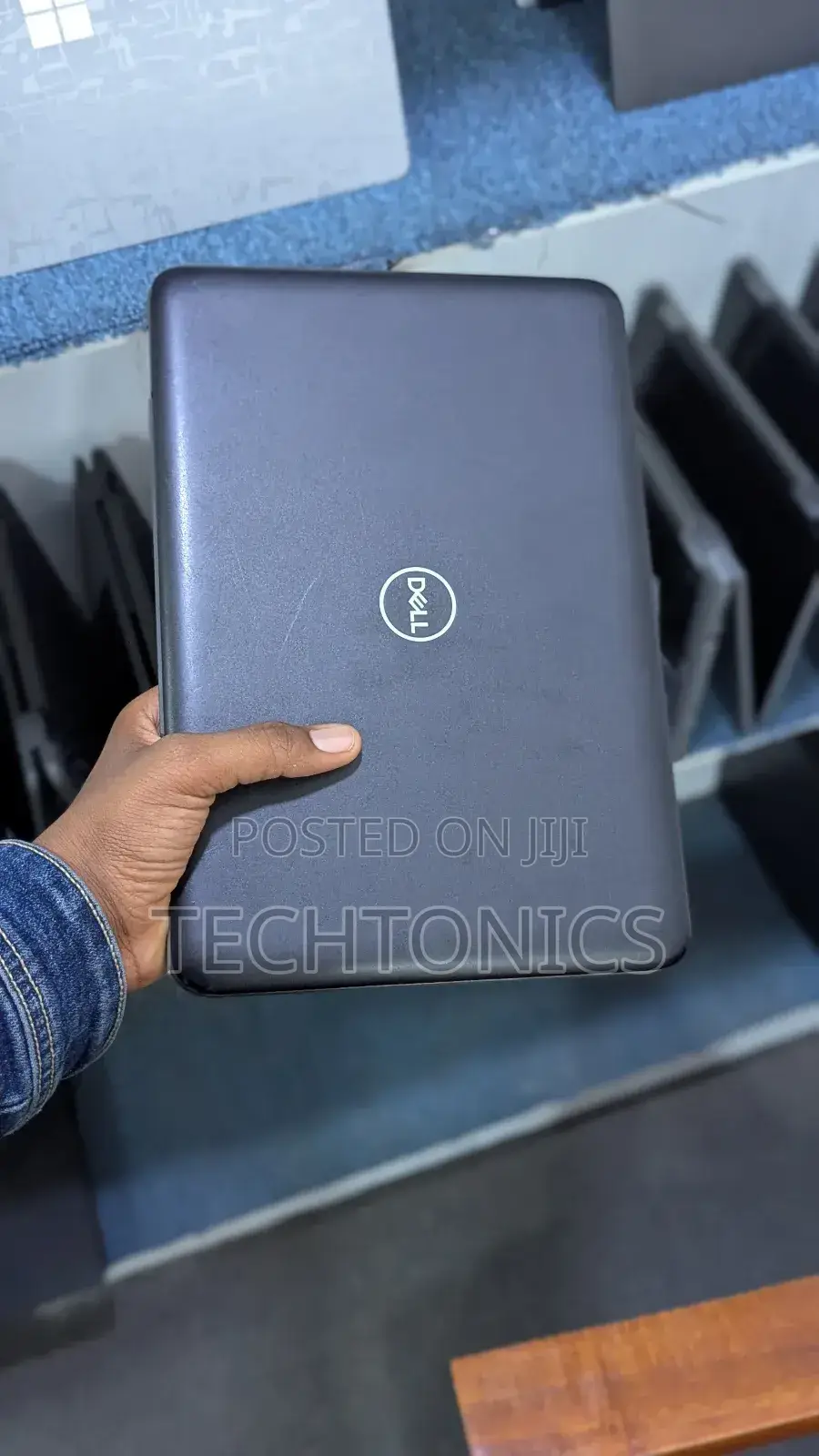 Laptop Dell Latitude 3180 4GB Intel SSD 128GB