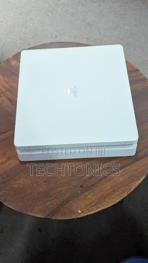  Ps4 Slim – 
Msimu Wa Christmas  Na Mwaka Mpya  Isikupite
