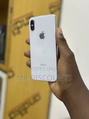 Apple iPhone X 64 GB White
