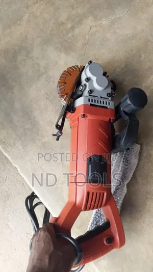 Wall Chaser 5"
