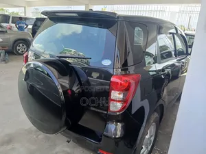Toyota Rush 1.5 AWD 2010 Black