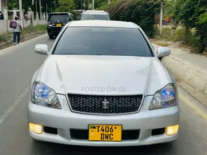 Toyota Crown 2006 Silver