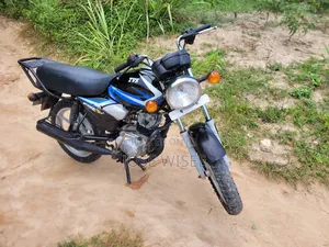 TVS HLX 125 2025 Black
