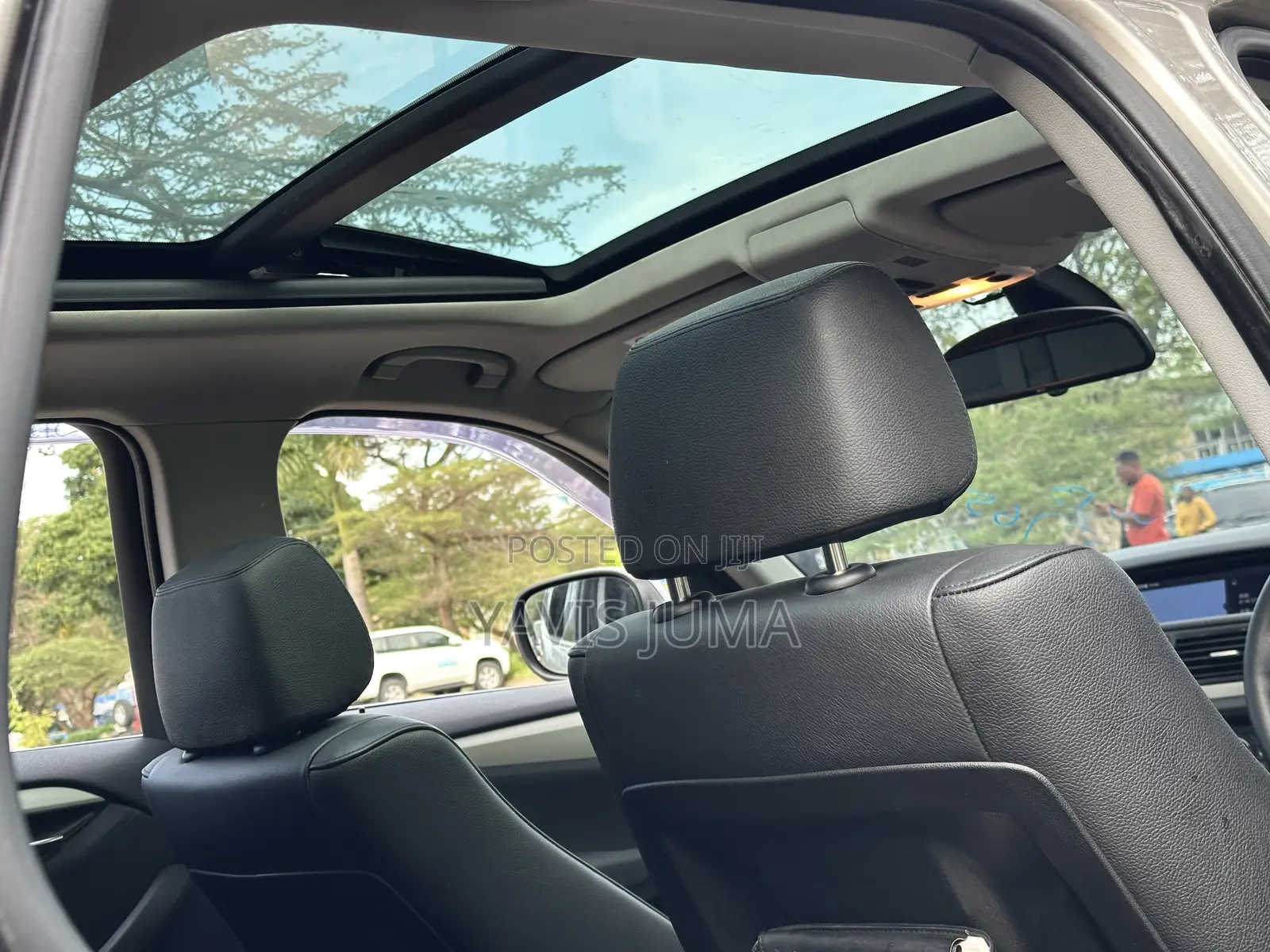 BMW X1 2012 Gold