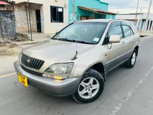 Toyota Harrier 2.2 16V 2001 Silver