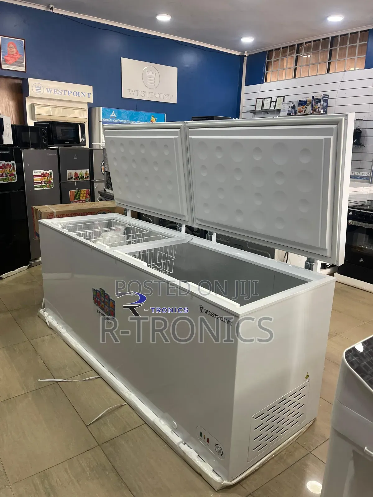 Westpoint Chest Freezer 2-Door Energy, Saving Fast Cooling 670liitres