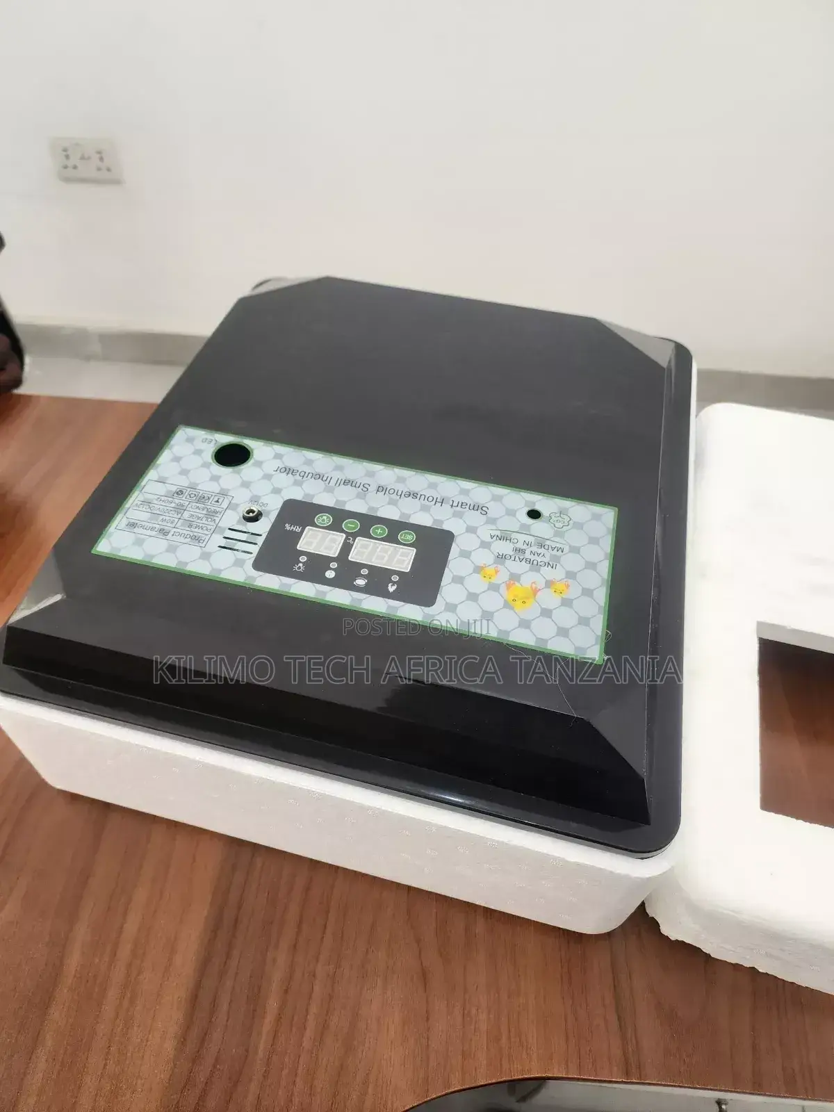 Mashine Ya Kuangulia Vifaranga ( Incubator )