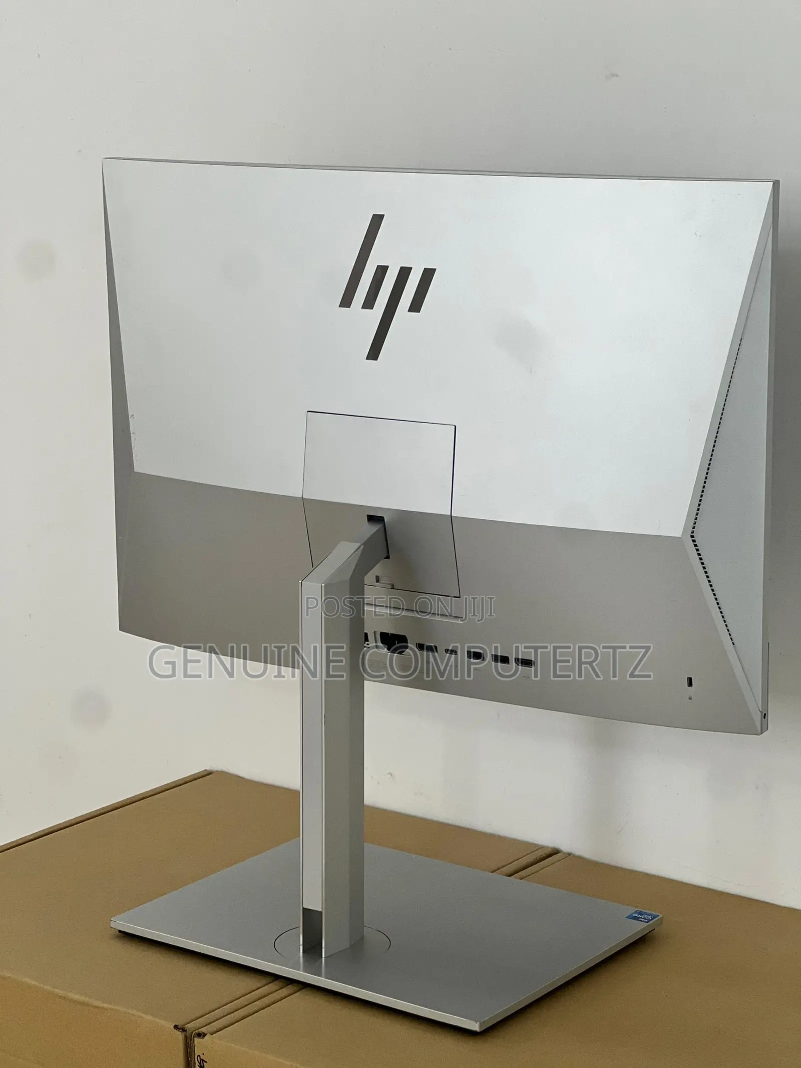 Desktop Computer HP AiO 24 16GB Intel Core I7 SSD 512GB