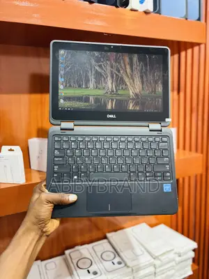 Laptop Dell Latitude 3189 4GB Intel SSD 128GB