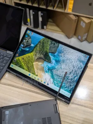 Laptop Lenovo Thinkpad X13 Yoga 32GB Intel Core I7 SSD 512GB