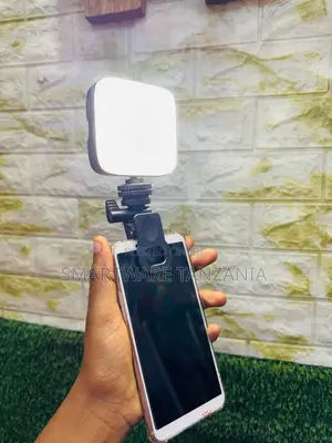 Plokama U80 Led Video Light 3000- Portable Phone Clip