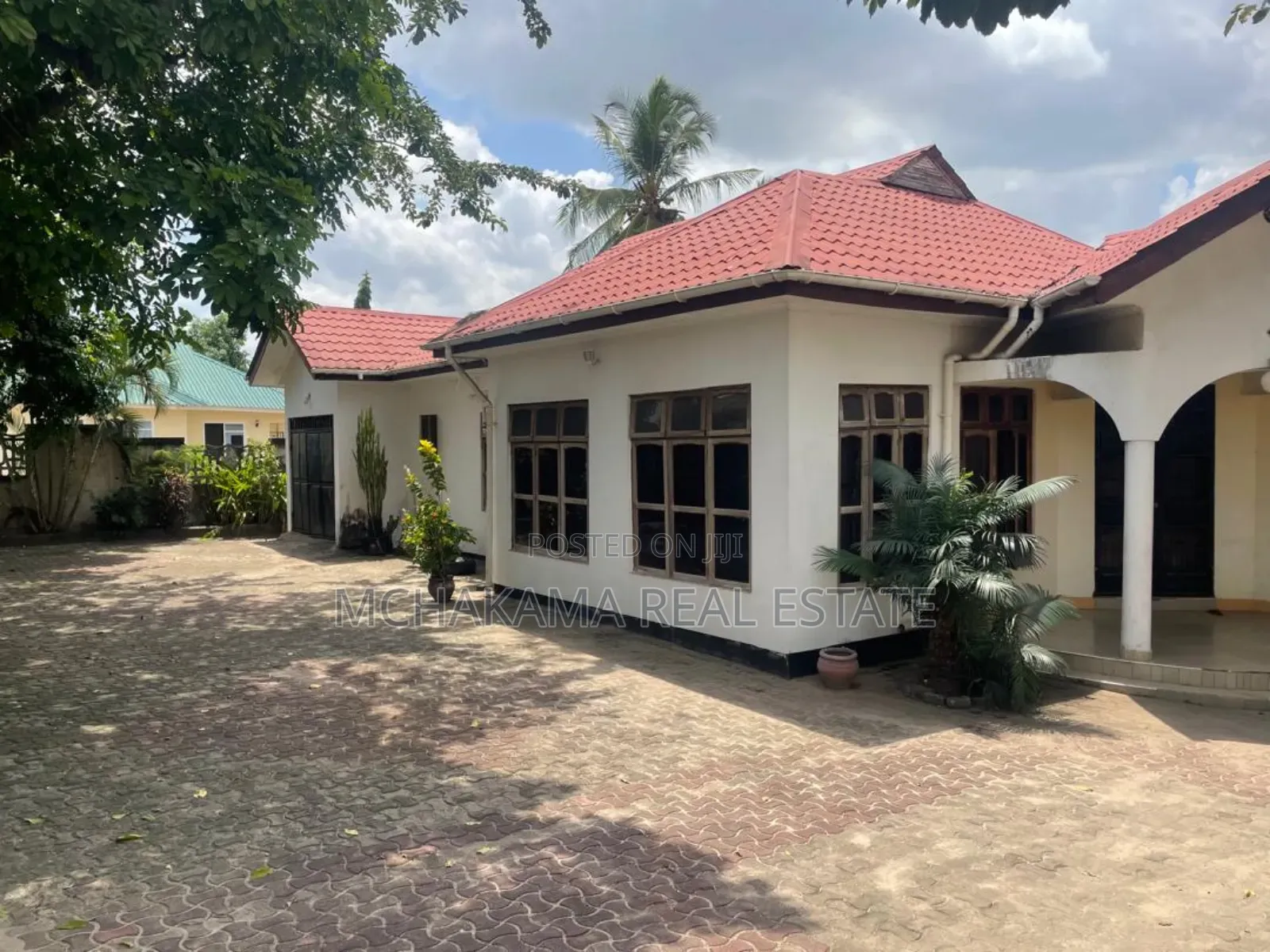 3bdrm House in Mchakama Real Estate, Ukonga for sale
