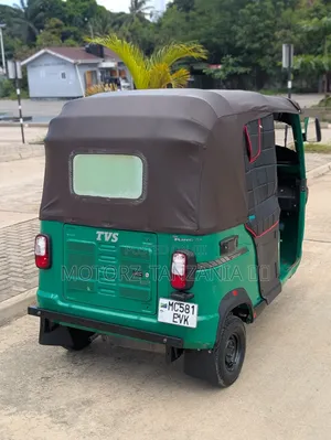 TVS King Deluxe Plus iTouch Start 2024 Green
