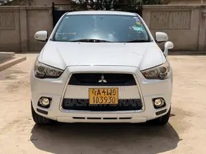 Mitsubishi RVR 2.0 2012 White
